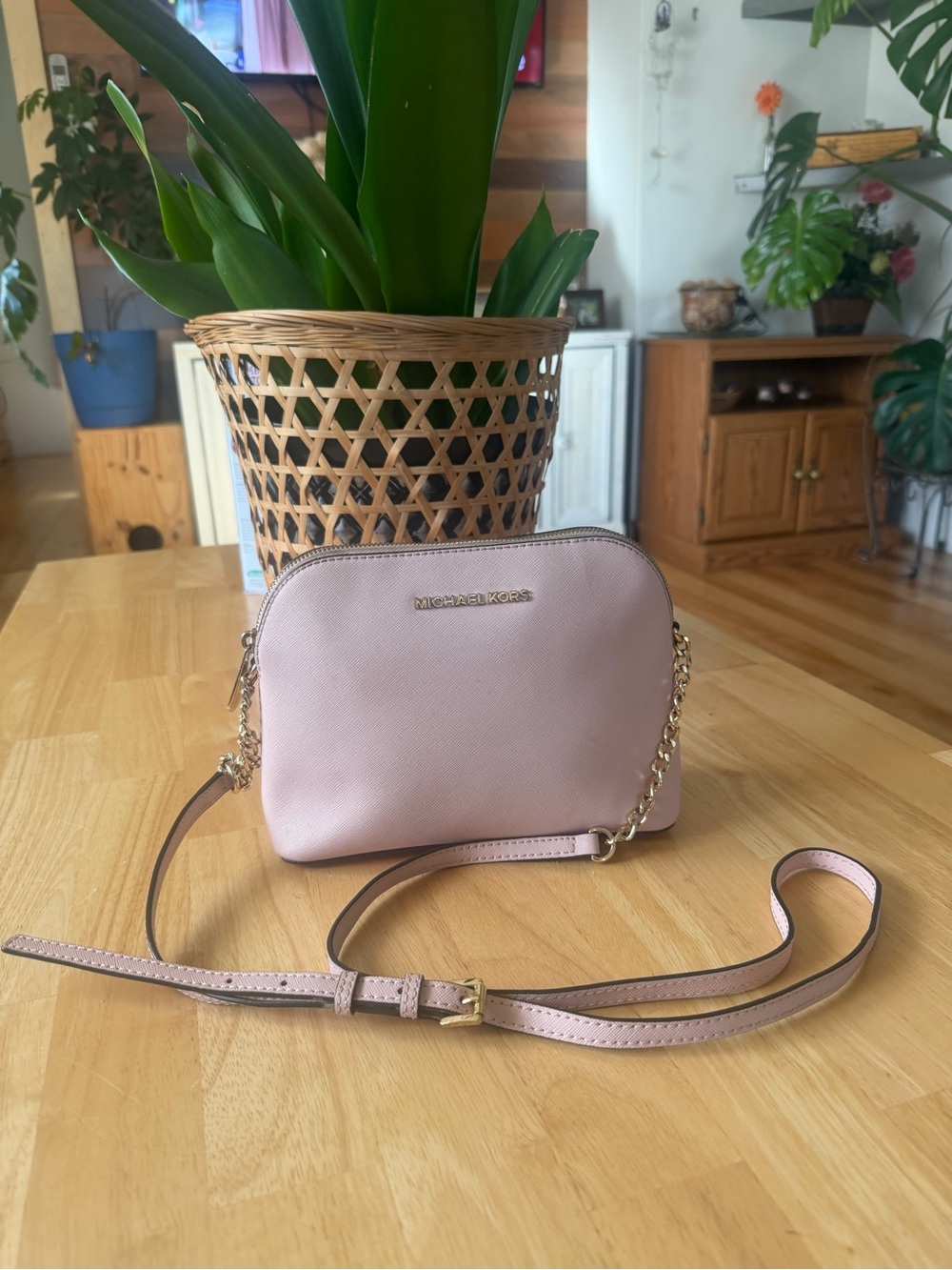 Michael Kors Blush Pink Saffiano Crossbody with Gold Chain